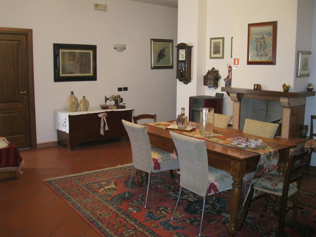 Trattoria Milani Hotel Lonato Luaran gambar