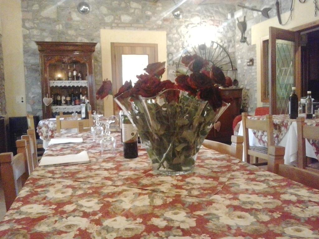 Trattoria Milani Hotel Lonato Luaran gambar